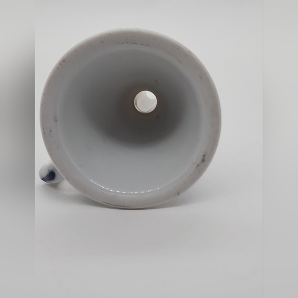 Antique White & Blue hand painted floral Porcelain Funnel with Handle, 4" Tall. - Picture 9 of 12